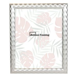 7"x7" Photo Frame in Beautiful, Geometric Silver from our Diamond Range